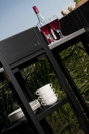 OneQ Shelf RVS
